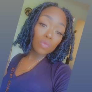 Meet your Posher, Janel